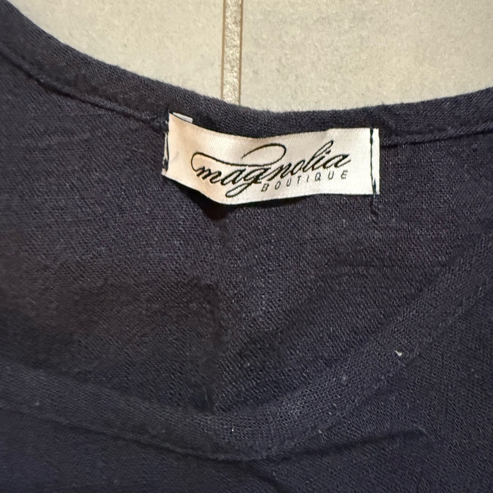 Magnolia Boutique Black Sleeveless Women's Top - Picture 2 of 3